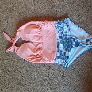 N/Wot Orange black and white stripe one piece